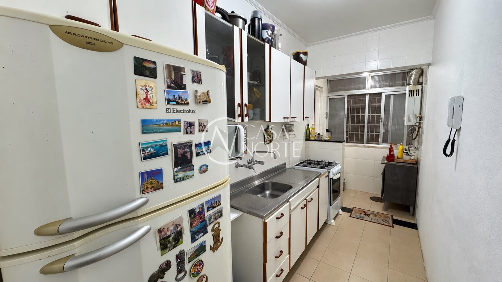 Apartamento à venda com 2 quartos, 70m², 1 vaga, Rua Comendador Rheingantz no bairro Auxiliadora em Porto Alegre