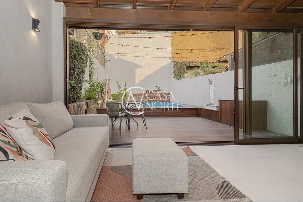 Casa à venda com 3 quartos, 187m², 1 suíte, 2 vagas, Doutor Francisco Roberto Dall Igna no bairro Espírito Santo em Porto Alegre