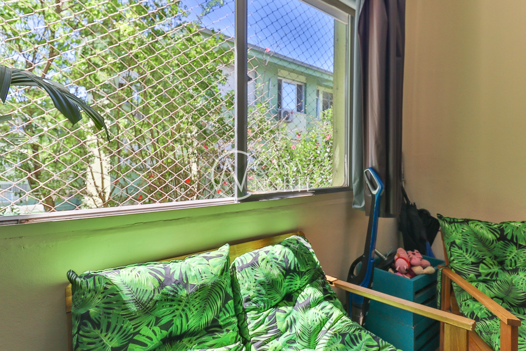 Apartamento à venda com 2 quartos, 61m², 1 vaga, Rua Victor Silva no bairro Camaquã em Porto Alegre