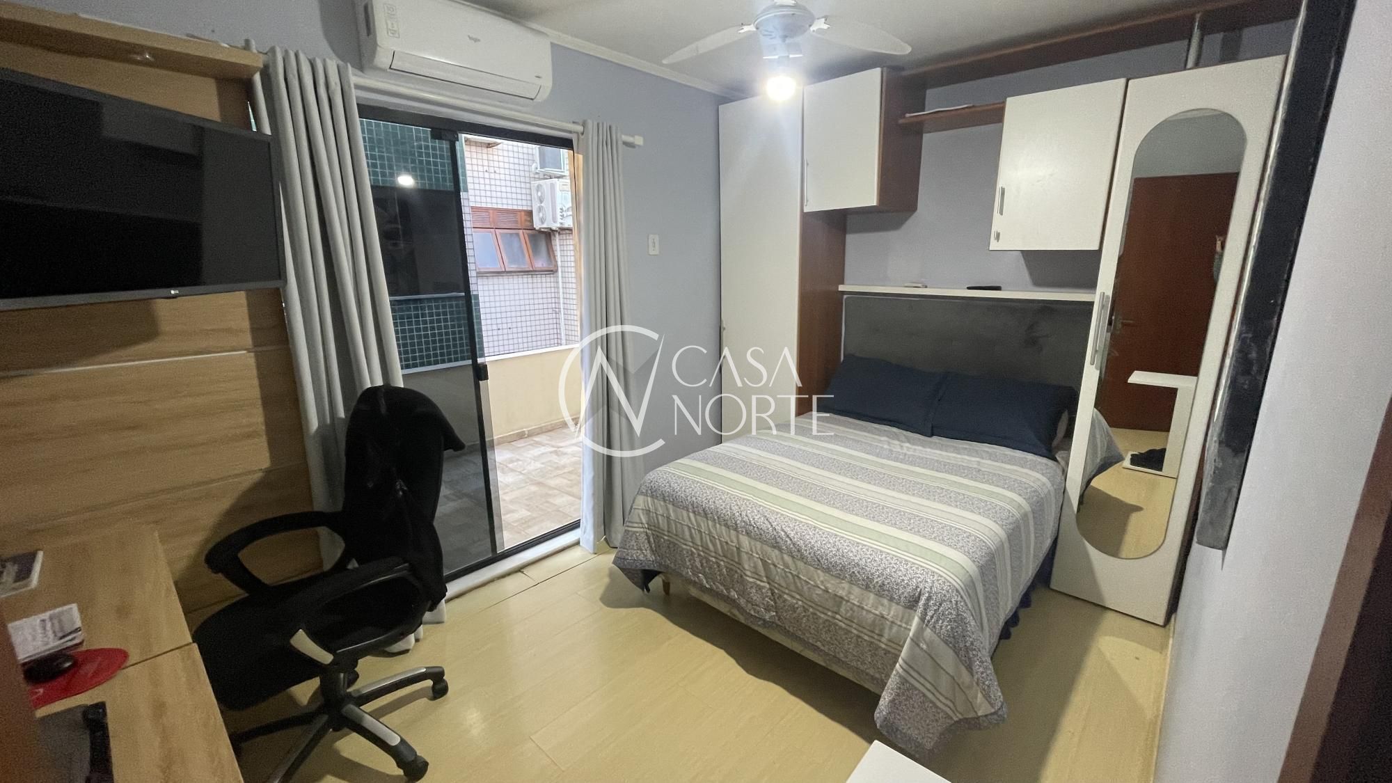 Casa à venda com 3 quartos, 130m², 1 suíte, 2 vagas, Rua Jornal o Povo no bairro Jardim Itu em Porto Alegre