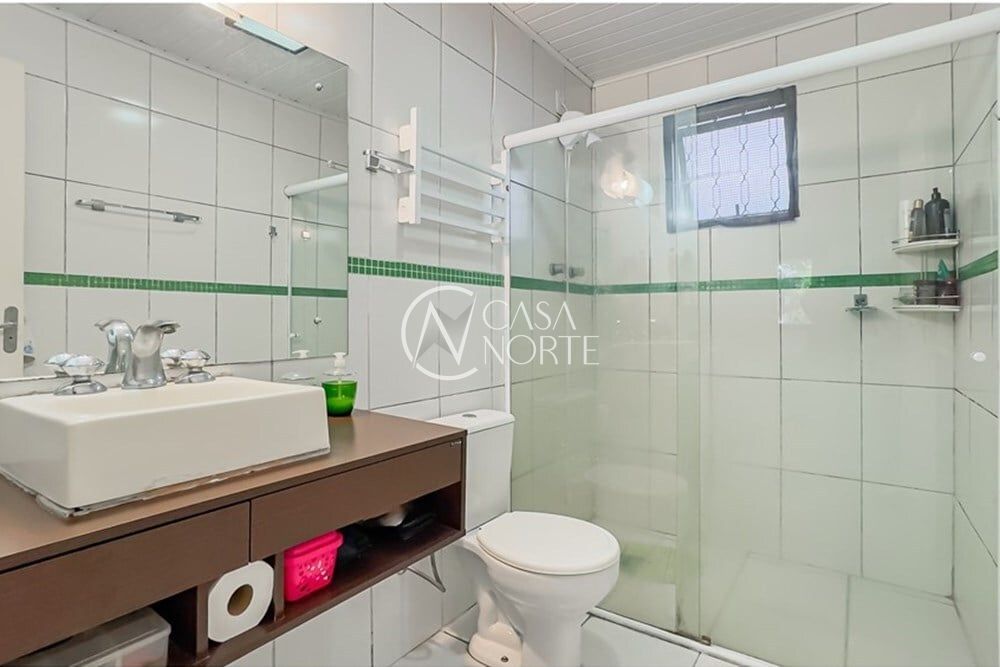 Casa à venda com 2 quartos, 200m², 1 suíte, 3 vagas, Breno Arruda no bairro Santa Maria Goretti em Porto Alegre