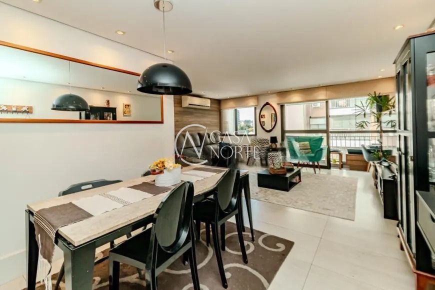 Apartamento à venda com 3 quartos, 84m², 1 suíte, 2 vagas, Avenida Andaraí no bairro Passo da Areia em Porto Alegre