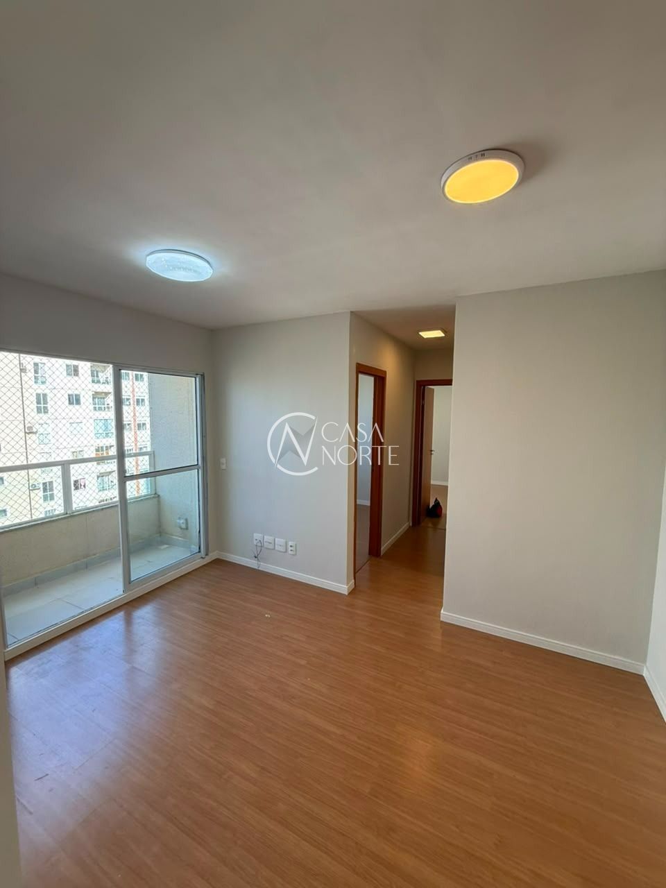 Apartamento à venda com 2 quartos, 44m², 1 vaga, Rua Osmindo Júlio Kuhn no bairro Parque Santa Fé em Porto Alegre