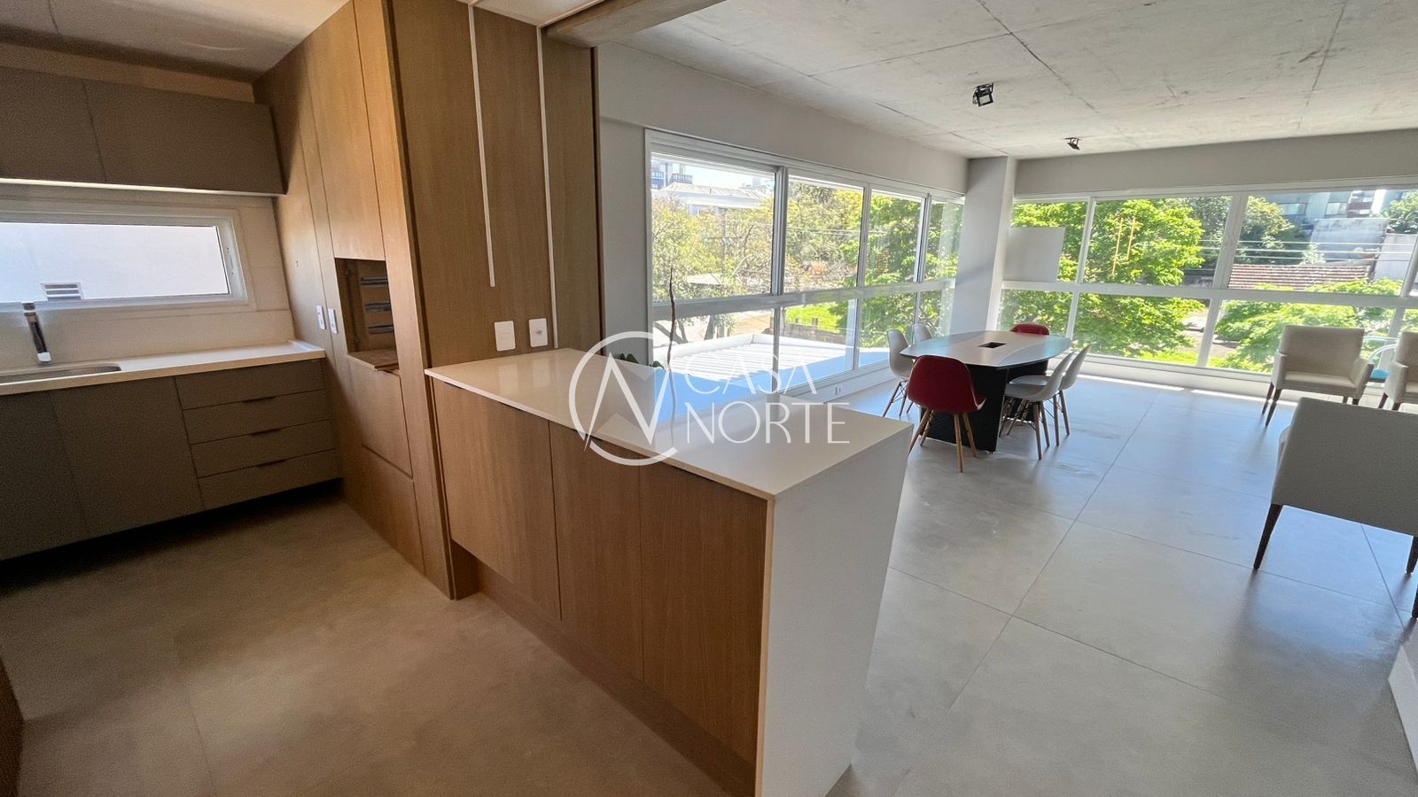 Apartamento à venda com 3 quartos, 129m², 1 suíte, 2 vagas, Ferreira Viana no bairro Petrópolis em Porto Alegre