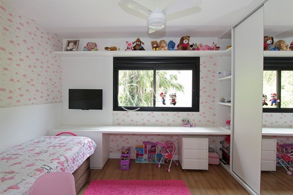 Apartamento à venda com 3 quartos, 101m², 3 suítes, 2 vagas, Rua Miguel Couto no bairro Menino Deus em Porto Alegre