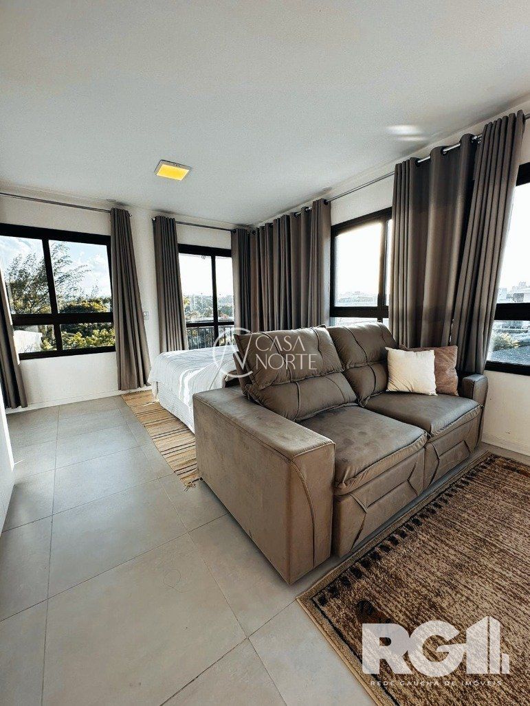 Apartamento à venda com 1 quarto, 41m², 1 suíte, 1 vaga, Rua Oito de Julho no bairro Jardim Botânico em Porto Alegre