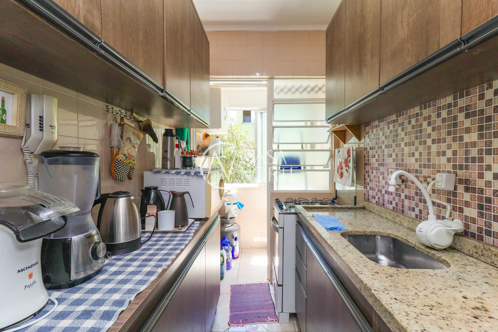 Apartamento à venda com 2 quartos, 61m², 1 vaga, Rua Victor Silva no bairro Camaquã em Porto Alegre