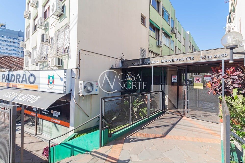 Apartamento à venda com 2 quartos, 67m², 1 vaga, Teresópolis no bairro Teresópolis em Porto Alegre