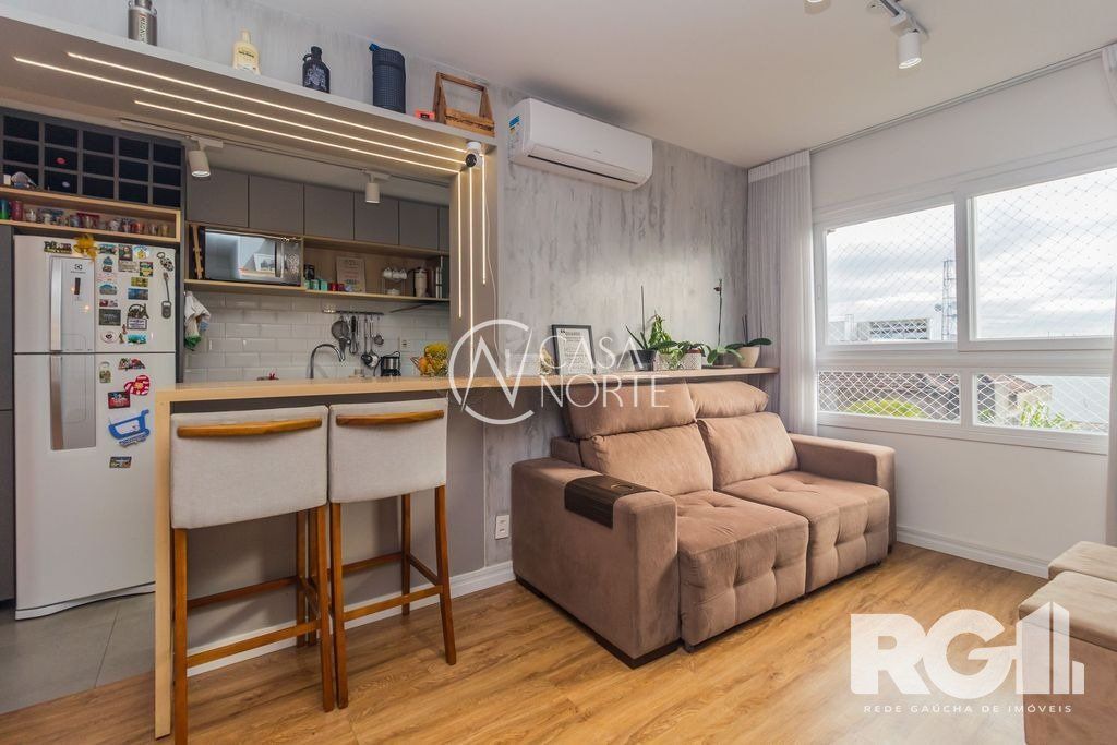 Apartamento à venda com 2 quartos, 62m², 1 suíte, 1 vaga, Rua Doutor João Inácio no bairro São João em Porto Alegre