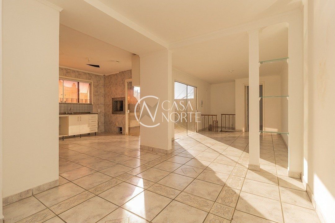 Cobertura à venda com 3 quartos, 145m², 1 suíte, 2 vagas, Rua Santa Tecla no bairro Jardim Lindóia em Porto Alegre