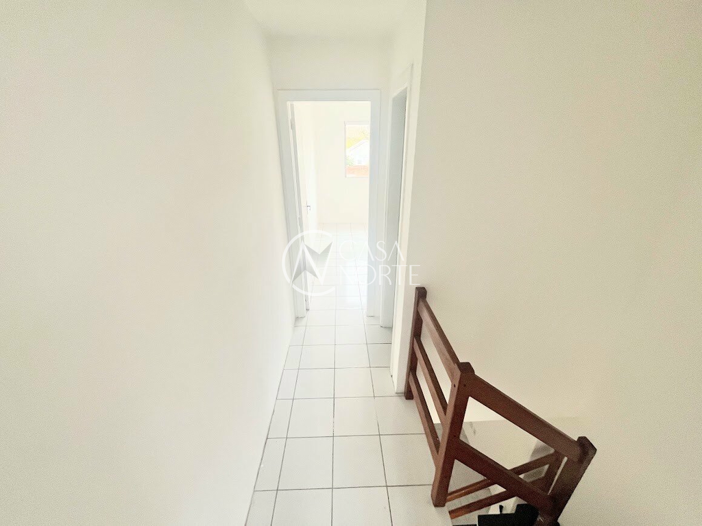 Casa à venda com 2 quartos, 62m², 1 vaga, Estrada Campo Novo no bairro Ipanema em Porto Alegre