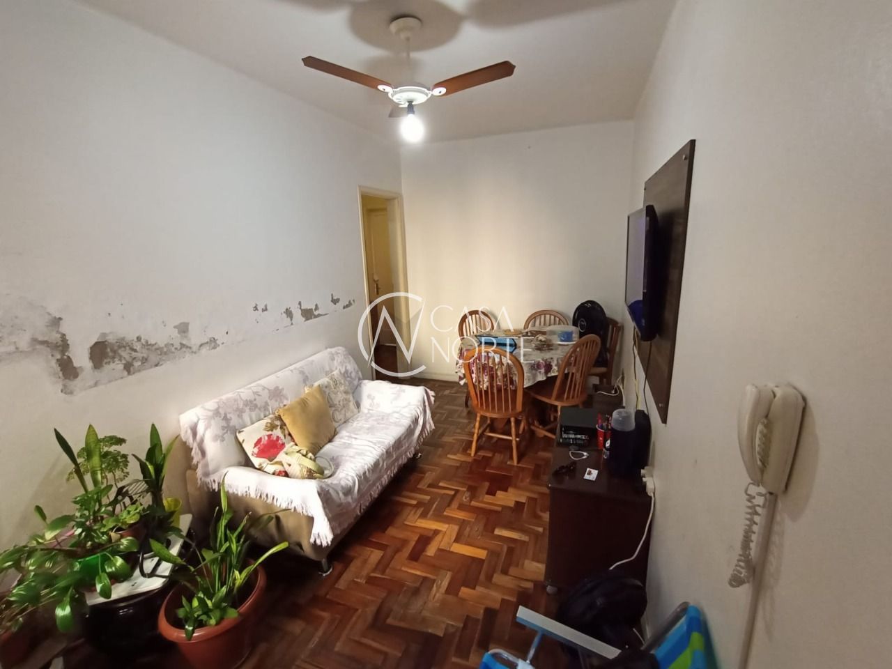 Apartamento à venda com 2 quartos, 62m², Avenida Assis Brasil no bairro Santa Maria Goretti em Porto Alegre