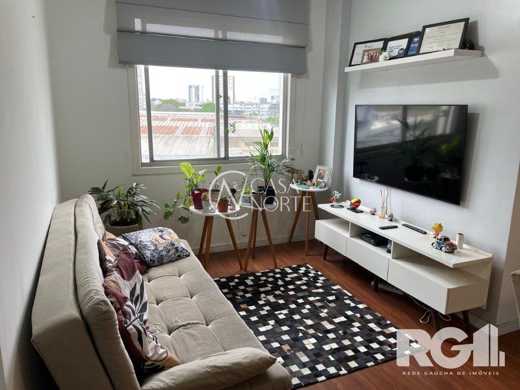 Apartamento à venda com 2 quartos, 65m², 1 vaga, Rua Oswaldo Pereira de Freitas no bairro Partenon em Porto Alegre