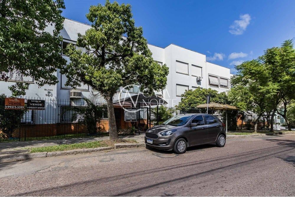 Apartamento à venda com 2 quartos, 59m², 1 vaga, Mãe Apolinária Matias Batista no bairro Jardim Itu em Porto Alegre
