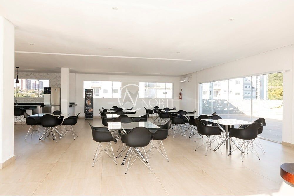 Apartamento à venda com 2 quartos, 53m², 1 suíte, 1 vaga, Irmão Norberto Francisco Rauch no bairro Jardim Carvalho em Porto Alegre