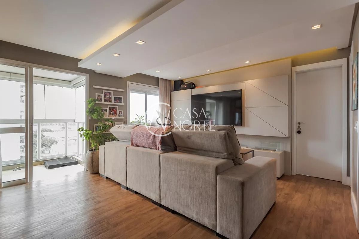 Apartamento à venda com 3 quartos, 93m², 1 suíte, 1 vaga, Avenida Polônia no bairro São Geraldo em Porto Alegre