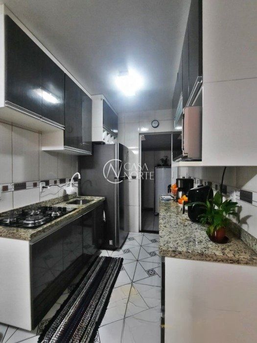 Casa de Condomínio à venda com 2 quartos, 80m², 1 vaga, Avenida Monte Cristo no bairro Vila Nova em Porto Alegre