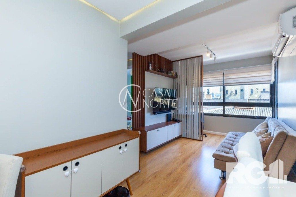 Apartamento à venda com 2 quartos, 66m², 1 suíte, 1 vaga, Rua Vicente da Fontoura no bairro Rio Branco em Porto Alegre