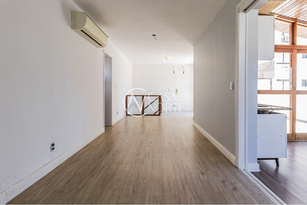 Cobertura à venda com 2 quartos, 134m², 1 vaga, Ari Marinho no bairro Higienópolis em Porto Alegre