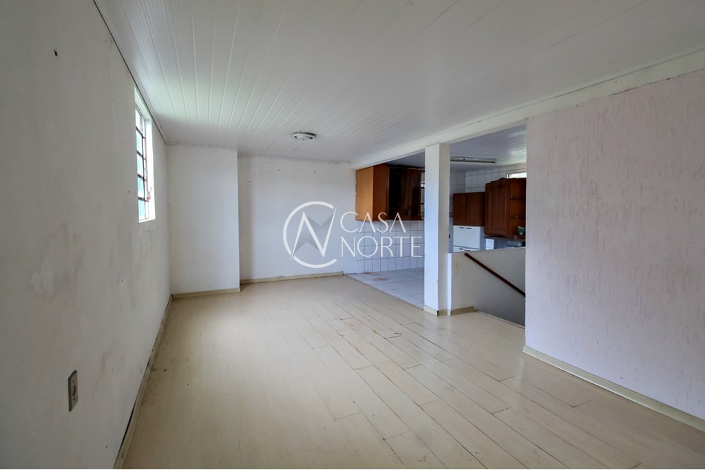 Casa à venda com 4 quartos, 325m², 1 suíte, 2 vagas, Rua Primeiro de Maio no bairro Glória em Porto Alegre