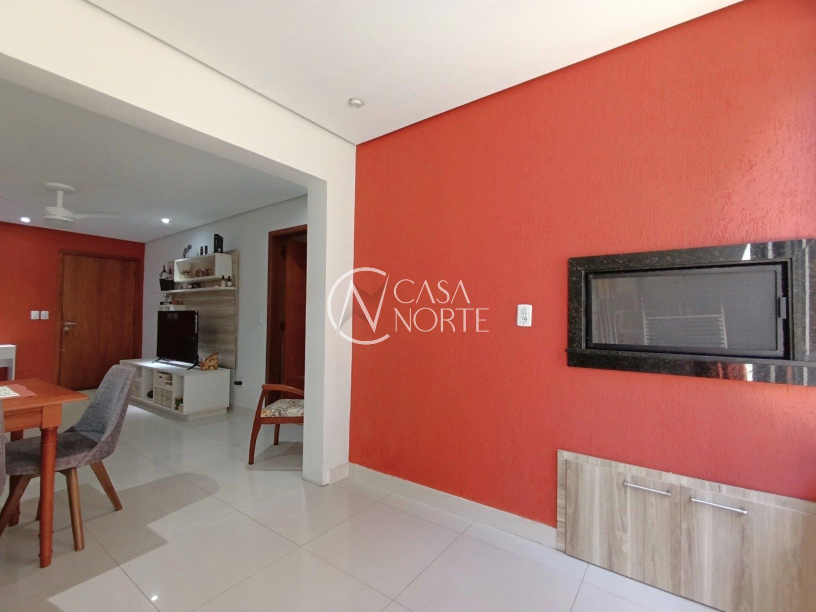 Apartamento à venda com 2 quartos, 79m², 1 suíte, 1 vaga, Rua Jalmar Azambuja Diniz no bairro Jardim Itu em Porto Alegre