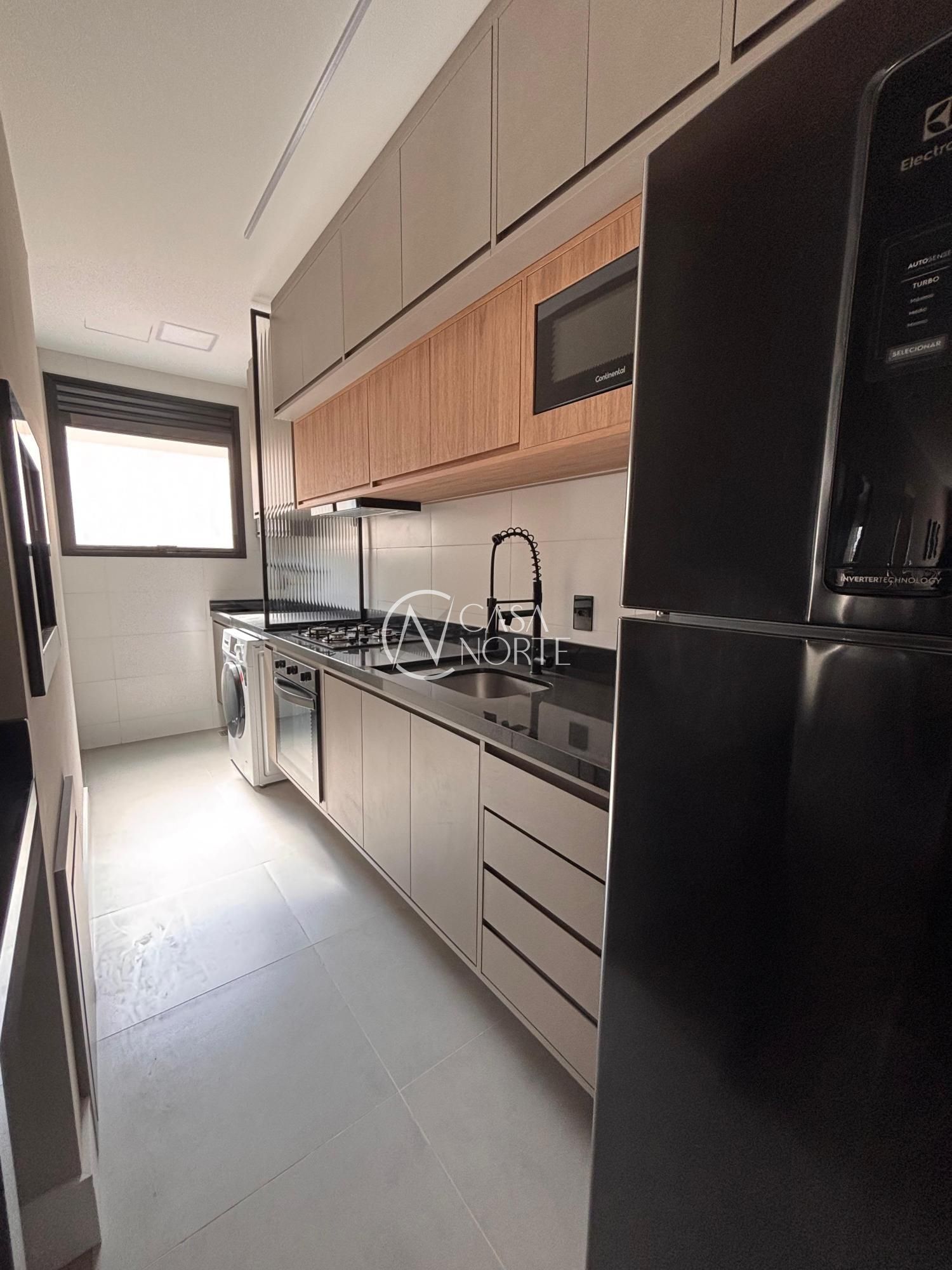 Apartamento à venda com 3 quartos, 89m², 1 suíte, 2 vagas, Avenida Coronel Lucas de Oliveira no bairro Petrópolis em Porto Alegre