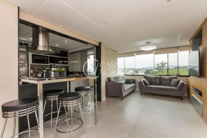 Cobertura à venda com 3 quartos, 200m², 1 suíte, 2 vagas, Avenida Karl Iwers no bairro Jardim Itu em Porto Alegre