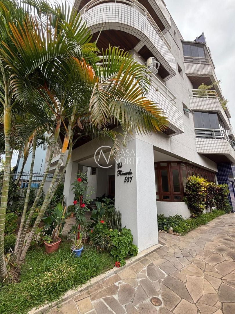 Apartamento à venda com 2 quartos, 73m², 1 suíte, 2 vagas, Rua Veador Porto no bairro Santana em Porto Alegre