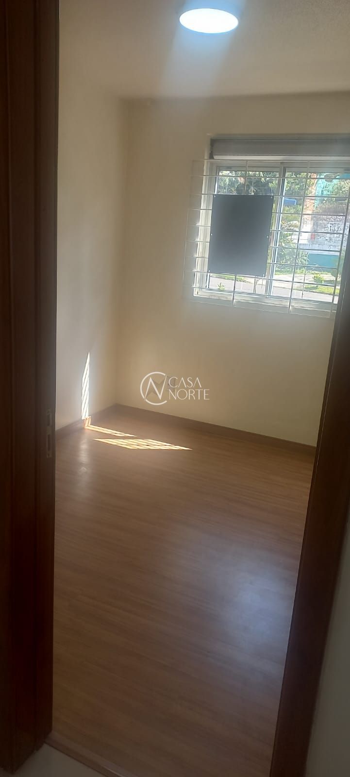 Apartamento à venda com 2 quartos, 40m², 1 vaga, Avenida Edu Las-Casas no bairro Parque Santa Fé em Porto Alegre