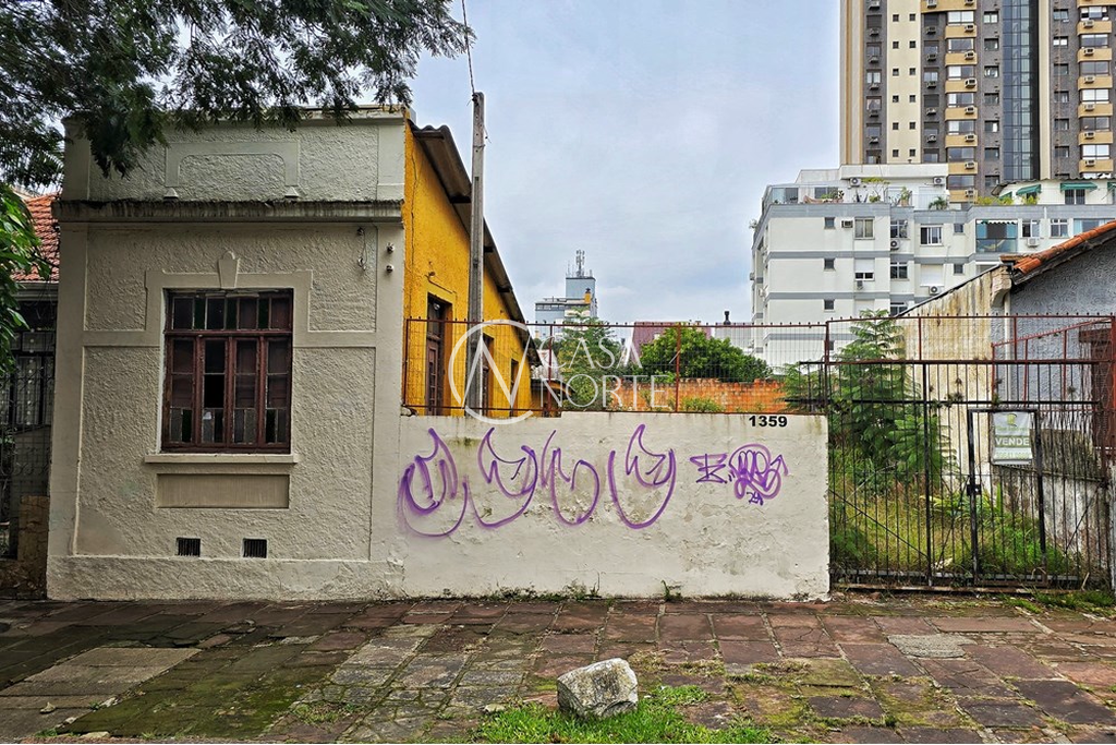 Terreno à venda , 283m², Vicente da Fontoura no bairro Santana em Porto Alegre