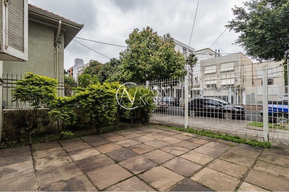 Apartamento à venda com 2 quartos, 85m², 1 vaga, Avenida Itaqui no bairro Petrópolis em Porto Alegre