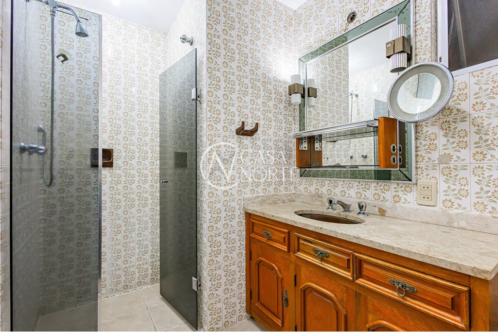 Apartamento à venda com 3 quartos, 167m², 1 suíte, 1 vaga, Duque de Caxias no bairro Centro Histórico em Porto Alegre