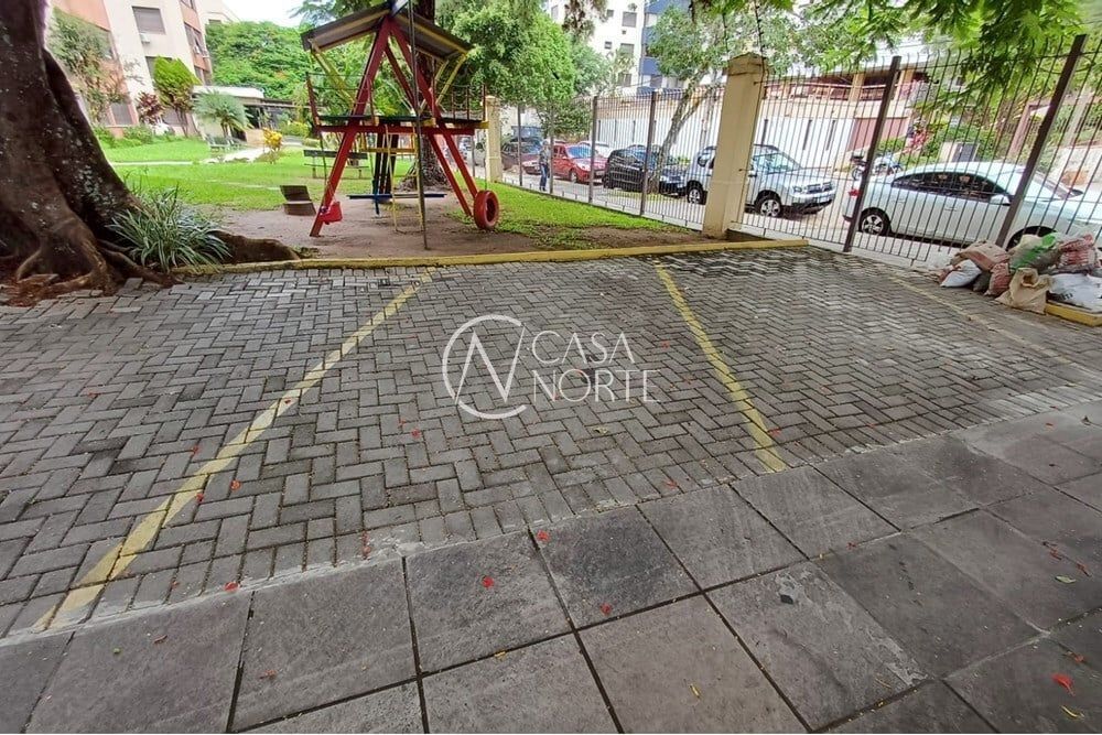 Apartamento à venda com 3 quartos, 111m², 1 vaga, São Vicente no bairro Rio Branco em Porto Alegre