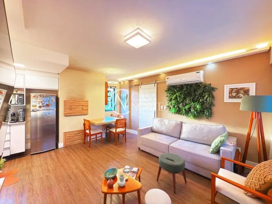 Apartamento à venda com 2 quartos, 68m², 1 suíte, 1 vaga, Rua Luiz Cosme no bairro Passo da Areia em Porto Alegre
