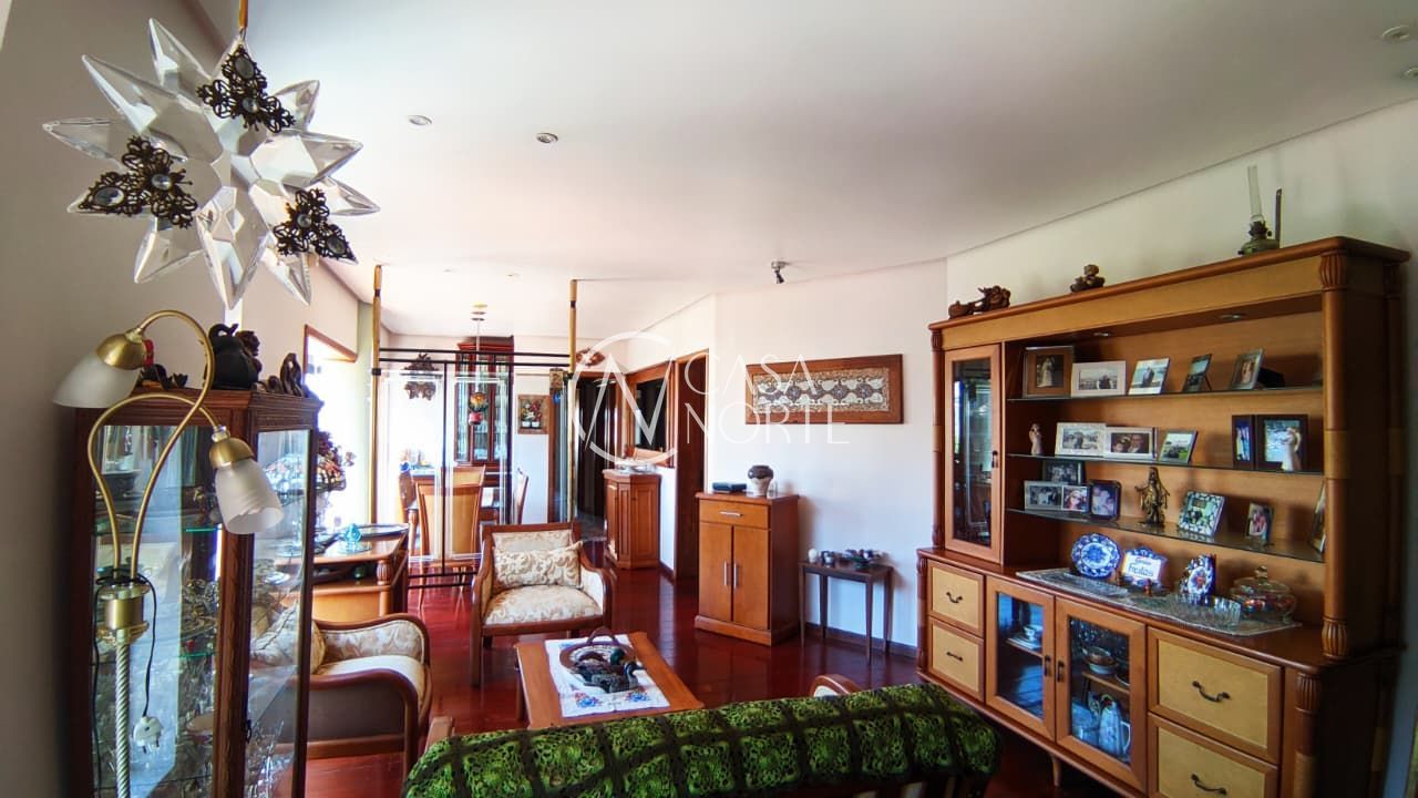 Cobertura à venda com 3 quartos, 255m², 1 suíte, 2 vagas, Avenida Palmeira no bairro Petrópolis em Porto Alegre