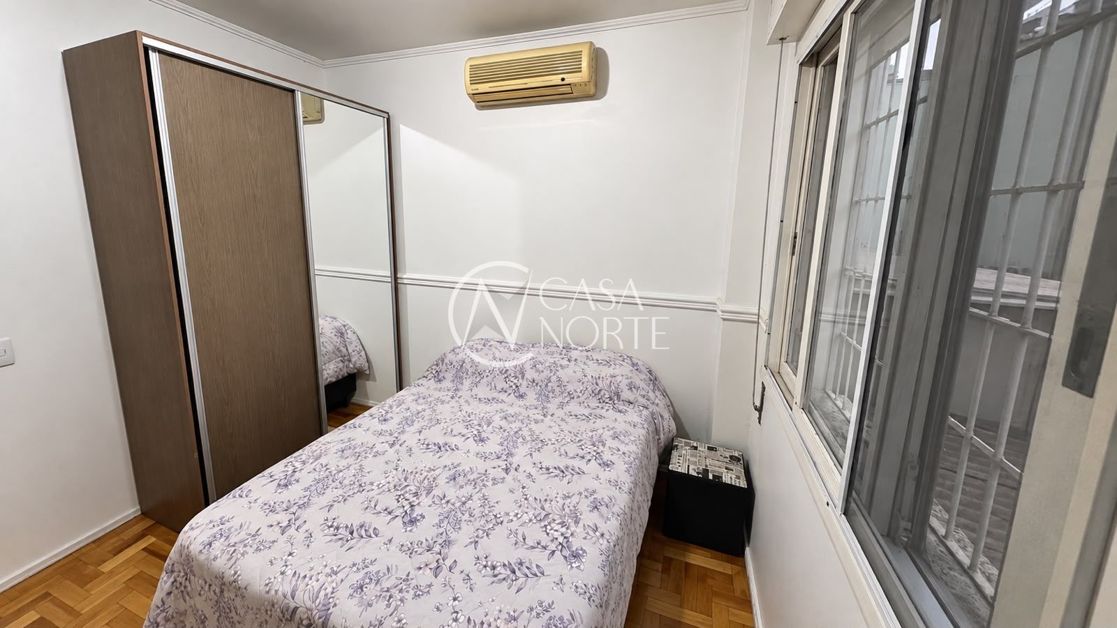 Apartamento à venda com 2 quartos, 70m², 1 vaga, Rua Comendador Rheingantz no bairro Auxiliadora em Porto Alegre