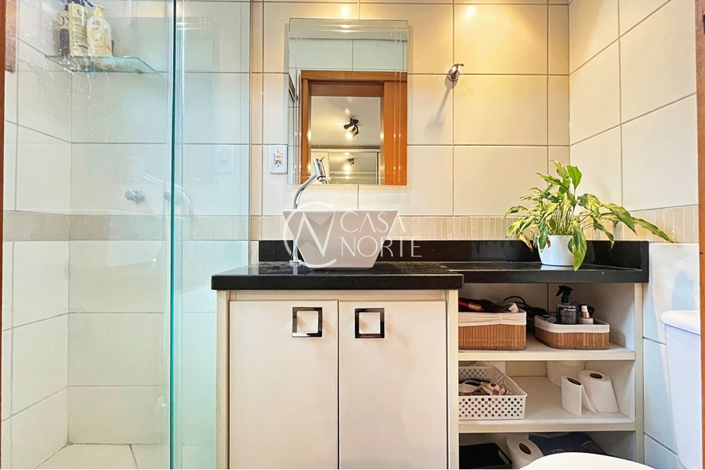 Casa de Condomínio à venda com 2 quartos, 102m², 1 suíte, 1 vaga, Guarujá no bairro Guarujá em Porto Alegre