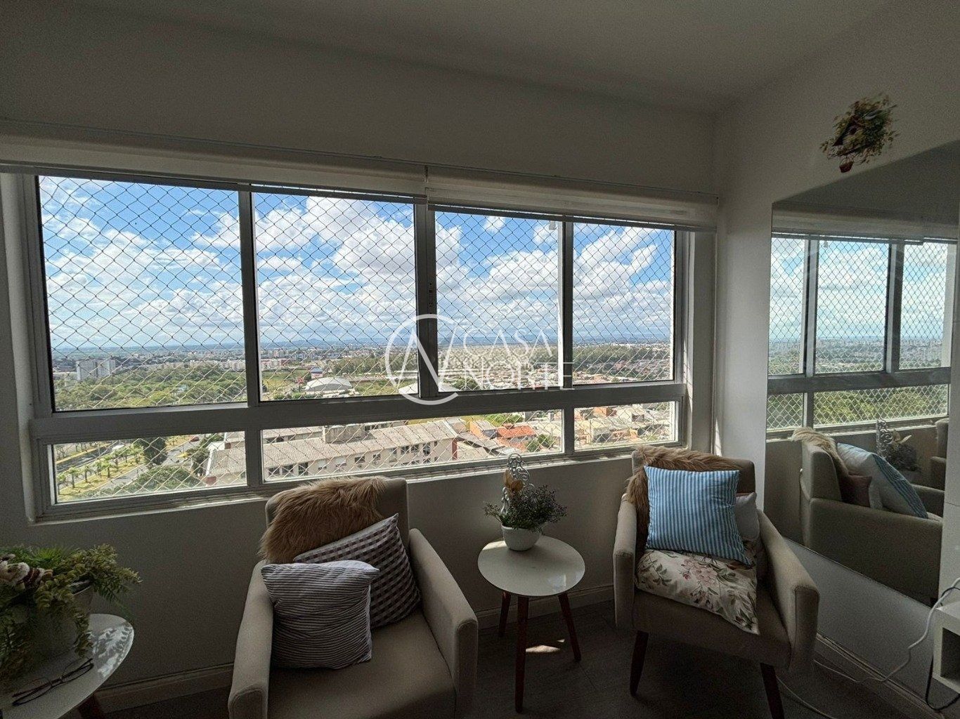 Apartamento à venda com 2 quartos, 48m², 1 vaga, Avenida Manoel Elias no bairro Jardim Leopoldina em Porto Alegre