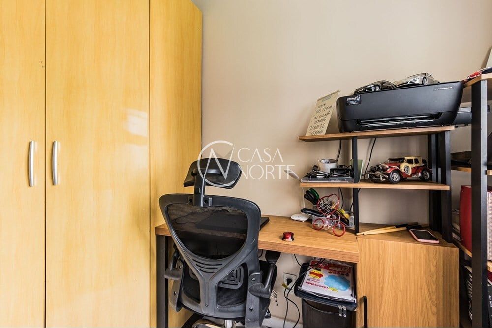 Apartamento à venda com 3 quartos, 69m², 1 suíte, 1 vaga, Dom Cláudio José Gonçalves Ponce de Leão no bairro Vila Ipiranga em Porto Alegre