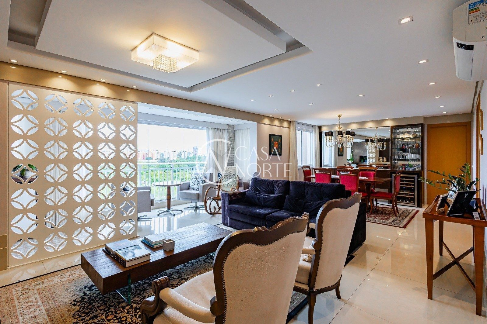 Apartamento à venda com 3 quartos, 147m², 3 suítes, 3 vagas, Avenida Túlio de Rose no bairro Jardim Europa em Porto Alegre
