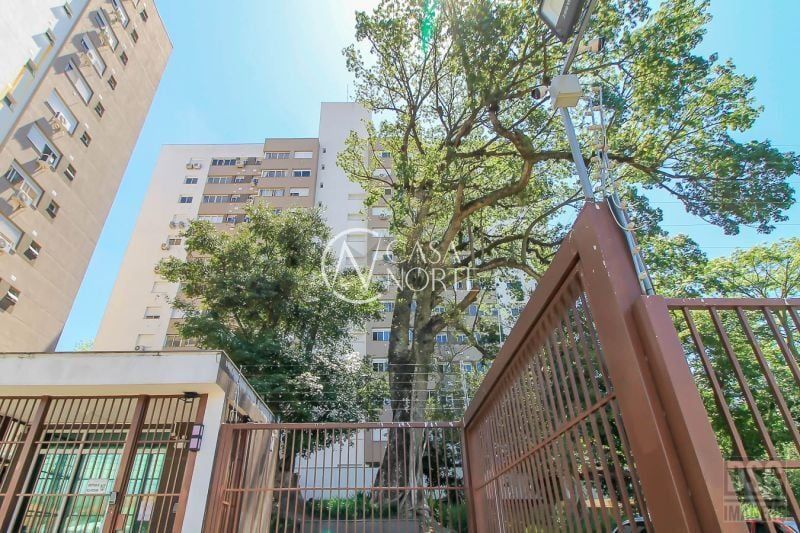 Apartamento à venda com 2 quartos, 63m², 1 suíte, 1 vaga, Dario Totta no bairro Teresópolis em Porto Alegre