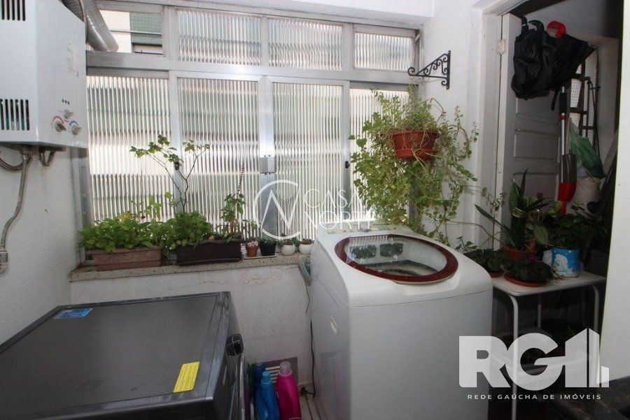 Apartamento à venda com 3 quartos, 92m², Rua Alberto Silva no bairro Vila Ipiranga em Porto Alegre