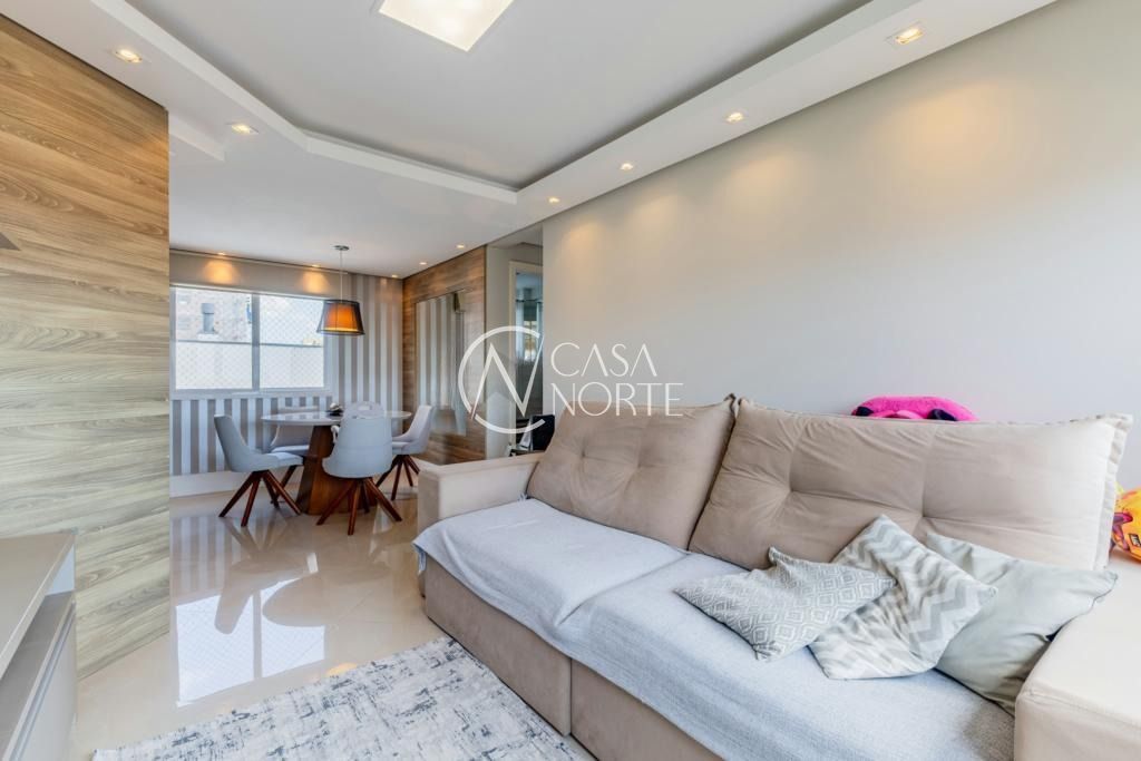 Apartamento à venda com 2 quartos, 65m², 1 suíte, 2 vagas, Rua Roque Calage no bairro Passo da Areia em Porto Alegre