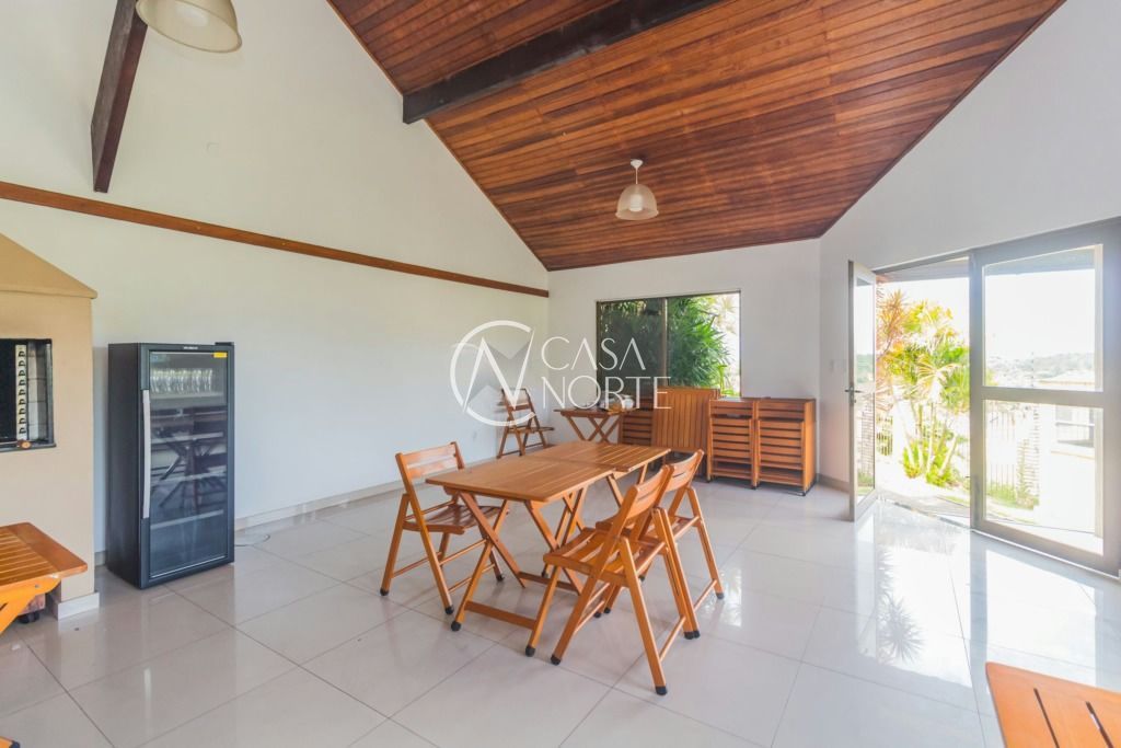 Casa de Condomínio à venda com 3 quartos, 115m², 1 suíte, 2 vagas, Rua Manoel Lopes Meirelles no bairro Jardim Sabará em Porto Alegre