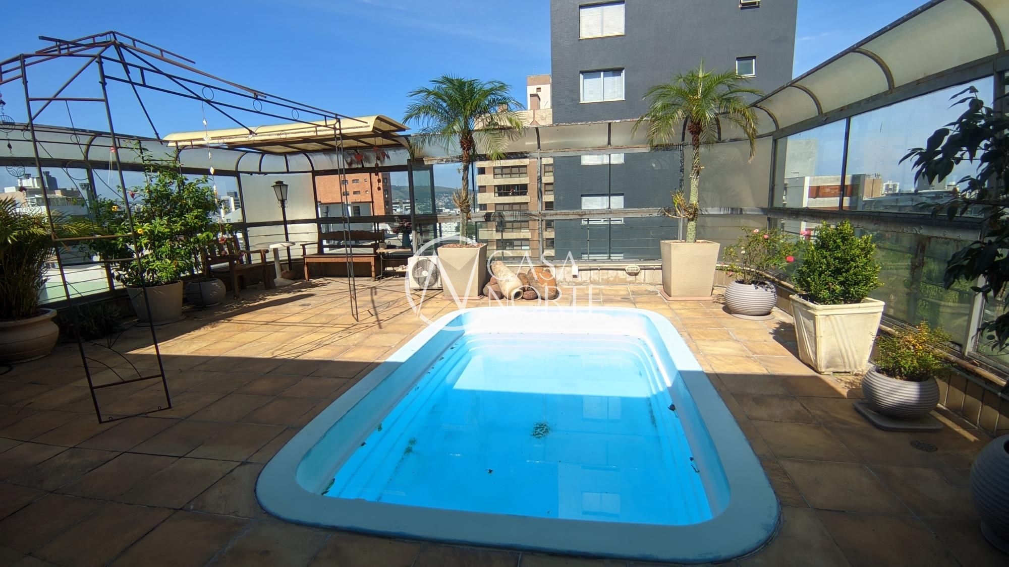 Cobertura à venda com 3 quartos, 255m², 1 suíte, 2 vagas, Avenida Palmeira no bairro Petrópolis em Porto Alegre