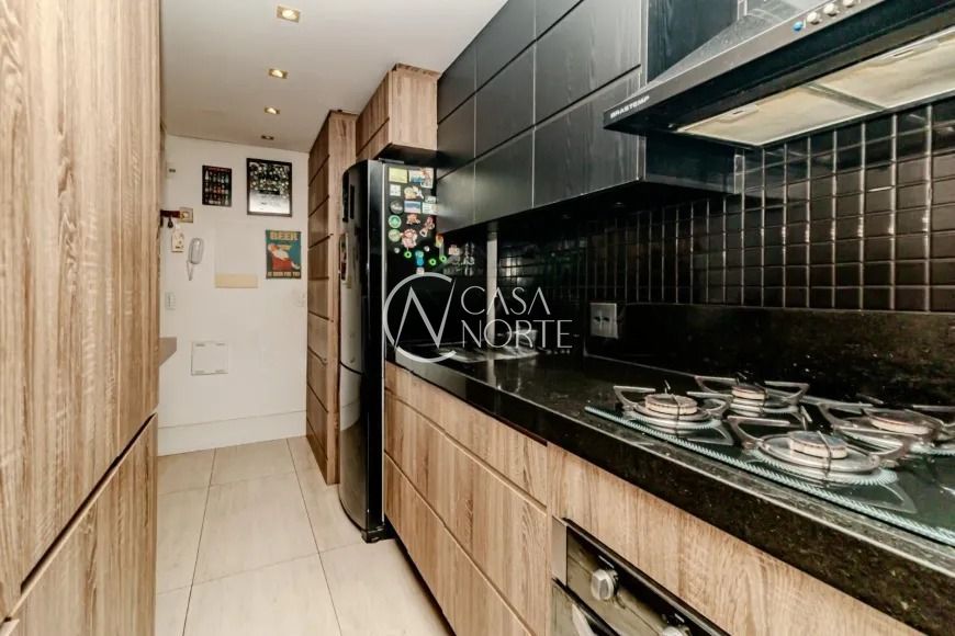 Apartamento à venda com 3 quartos, 84m², 1 suíte, 2 vagas, Avenida Andaraí no bairro Passo da Areia em Porto Alegre