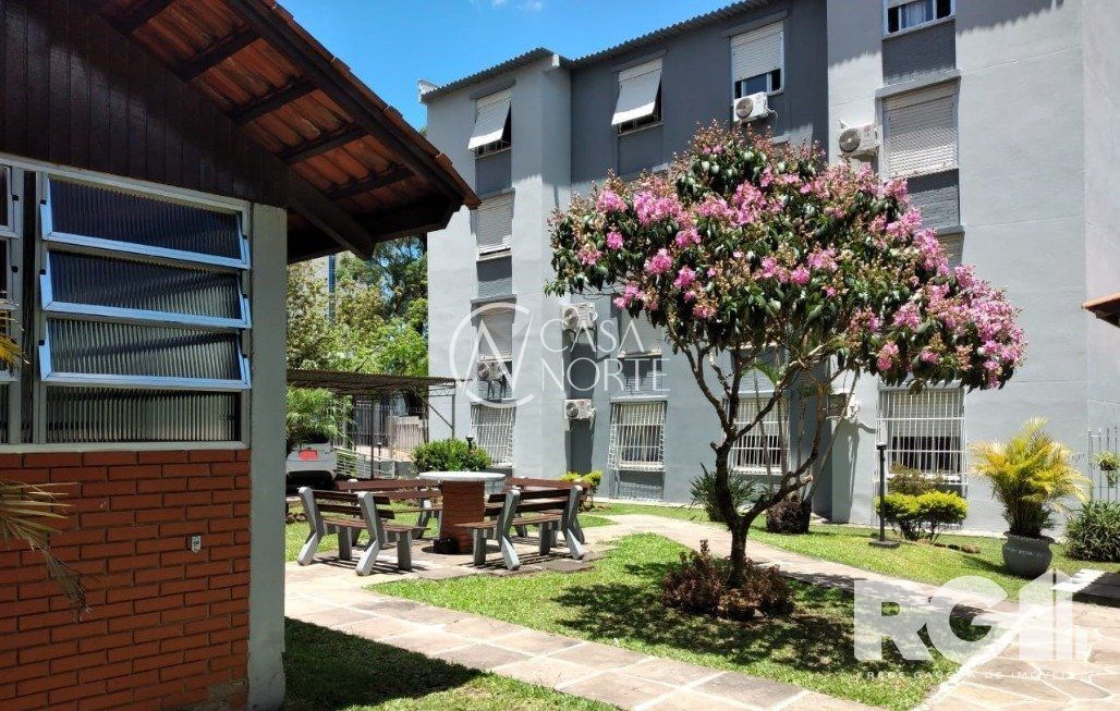 Apartamento à venda com 2 quartos, 52m², 1 vaga, Rua Maria Montessori no bairro São Sebastião em Porto Alegre