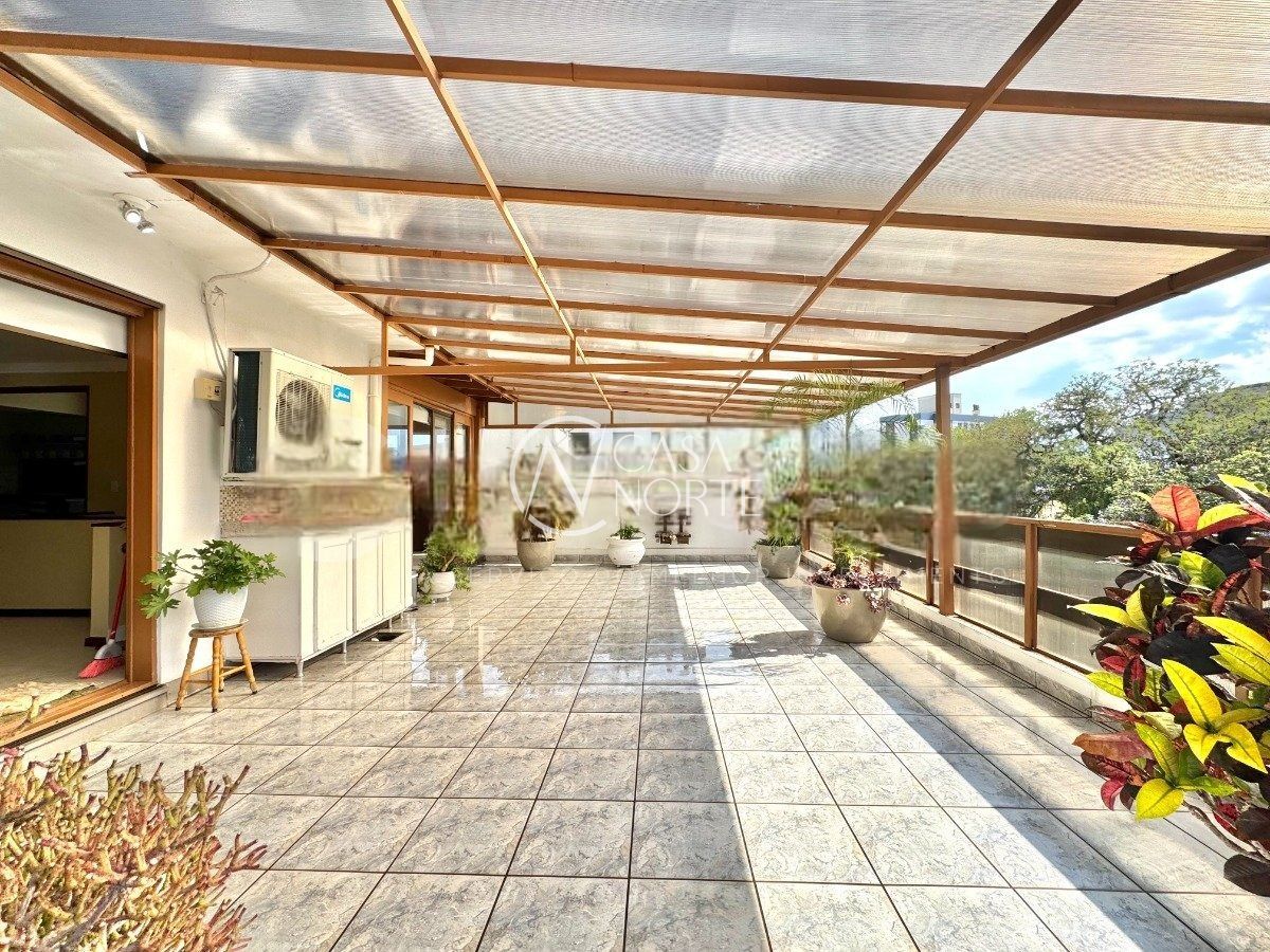 Cobertura à venda com 3 quartos, 208m², 1 suíte, 2 vagas, Rua Ouro Preto no bairro Cristo Redentor em Porto Alegre