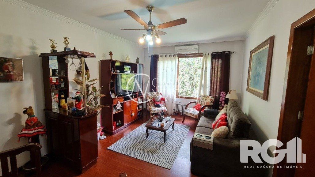 Apartamento à venda com 3 quartos, 96m², 1 vaga, Rua Dom Pedro II no bairro São João em Porto Alegre