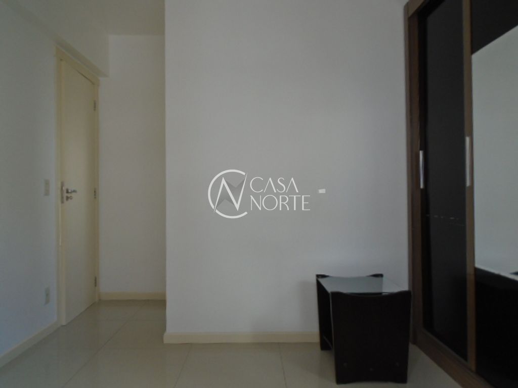 Apartamento à venda com 3 quartos, 68m², 1 suíte, 1 vaga, Avenida Dom Cláudio José Gonçalves Ponce de Leão no bairro Vila Ipiranga em Porto Alegre